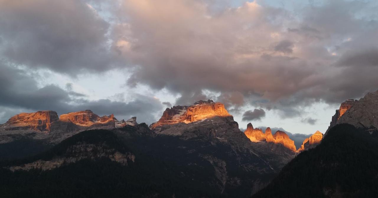 Fogajard Lovely Chalet Madonna di Campiglio Exterior photo